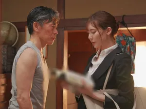Phang lồn em học trò hư hỏng Melody Marks