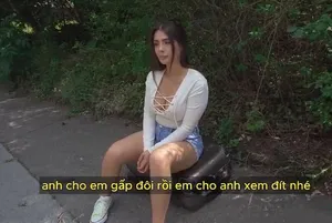 Nữ hộ lý và lão già số hưởng